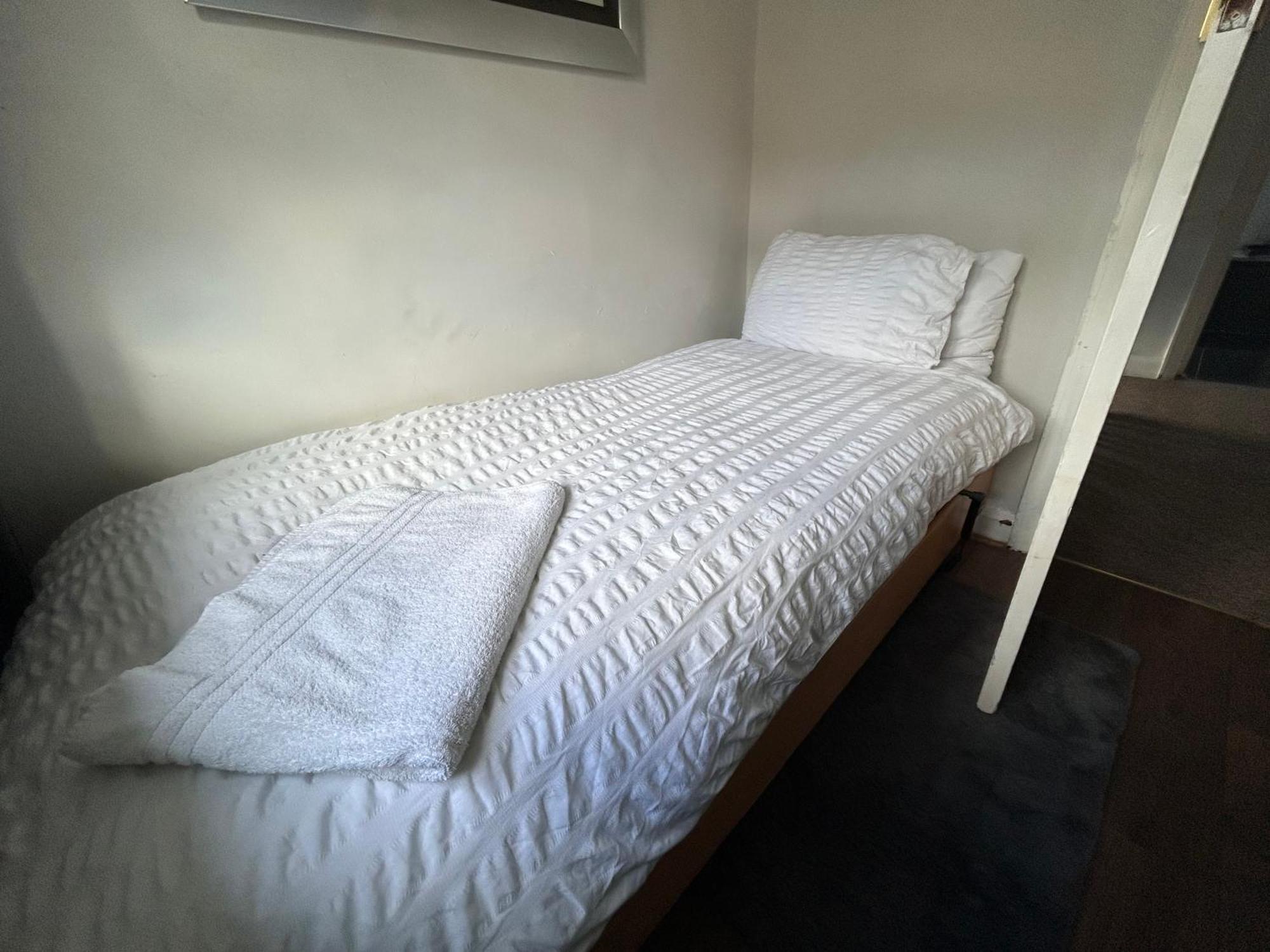 Ferienwohnung Redditch Rest Near Town Centre & Transport Links Exterior foto