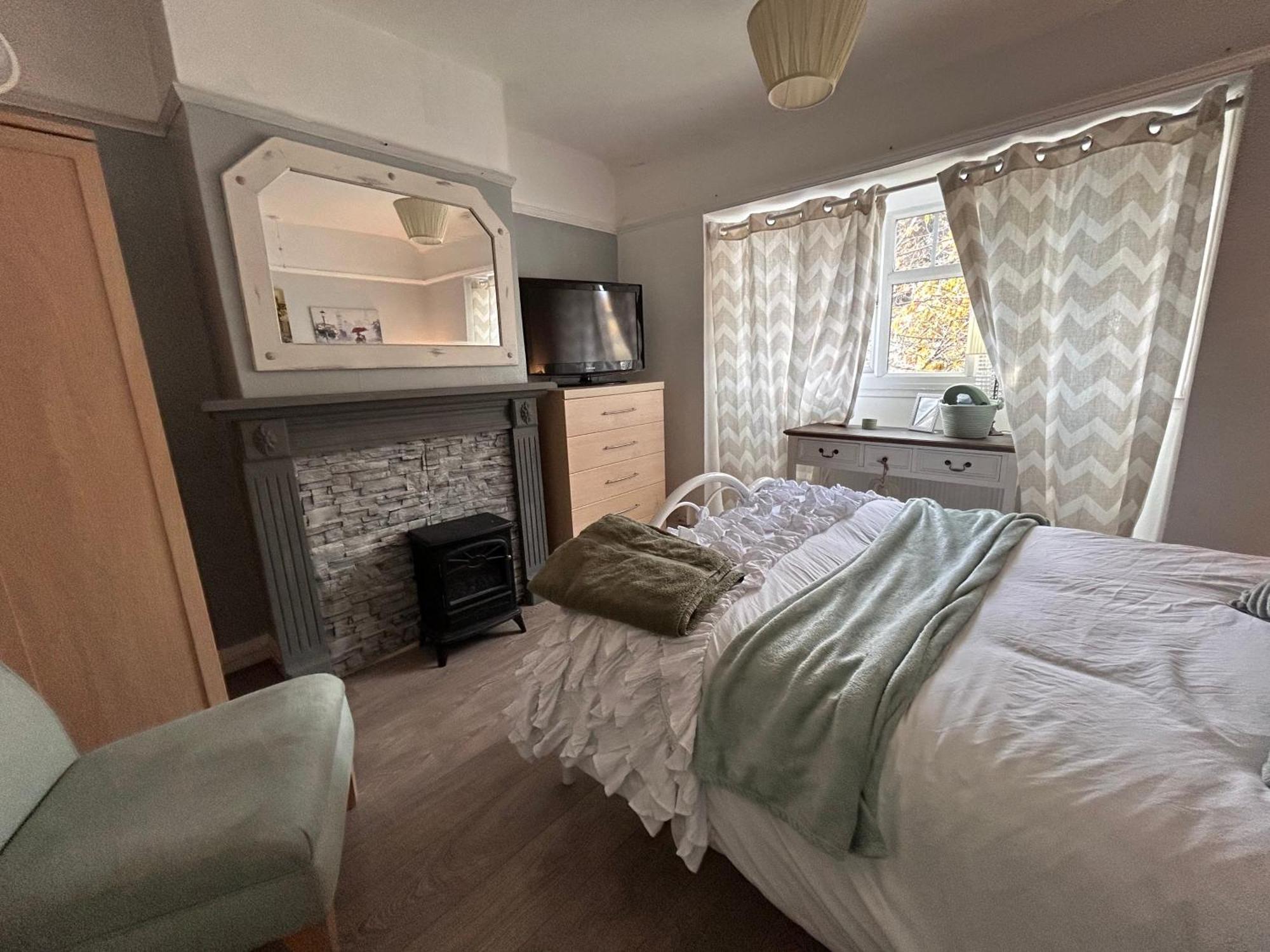Ferienwohnung Redditch Rest Near Town Centre & Transport Links Exterior foto